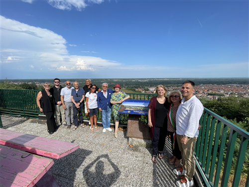 Alla Torre delle Castelle una nuova tavola panoramica per scoprire e raccontare il territorio