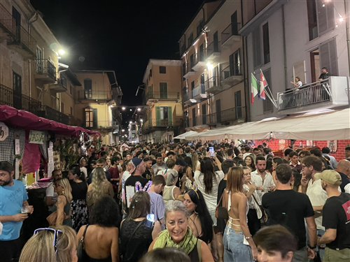 LUVAÂ® 2026, una grande festa di popolo: Gattinara saluta la 44Âª edizione