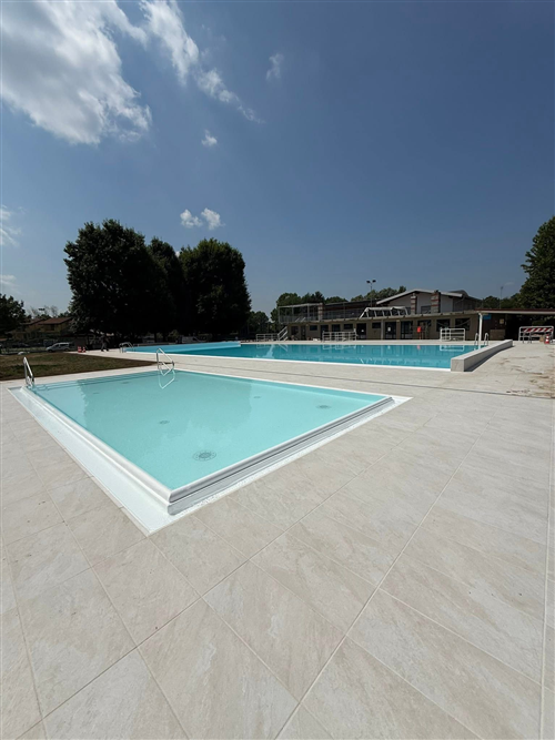 Piscina comunale: conclusa la procedura pubblica, Gattinara è pronta a riaprire un impianto completamente rinnovato