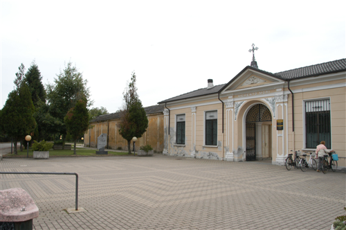 Manifestazione di interesse per la concessione di tombe di famiglia nel cimitero comunale